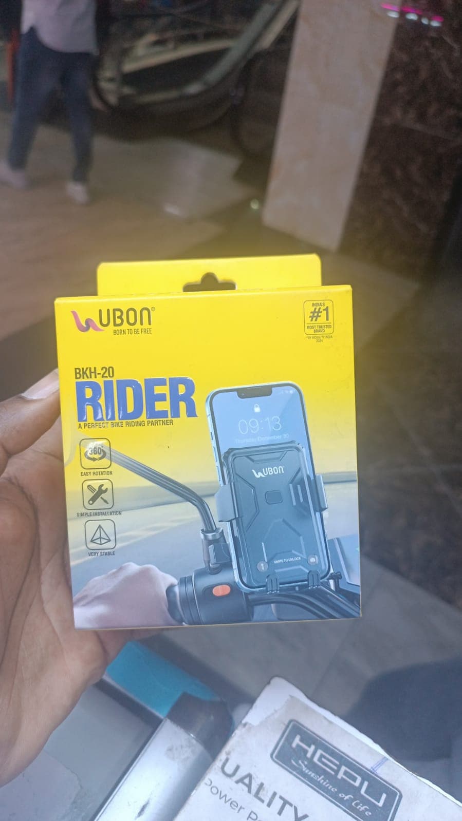 Ubon BKH-20 Rider Stand